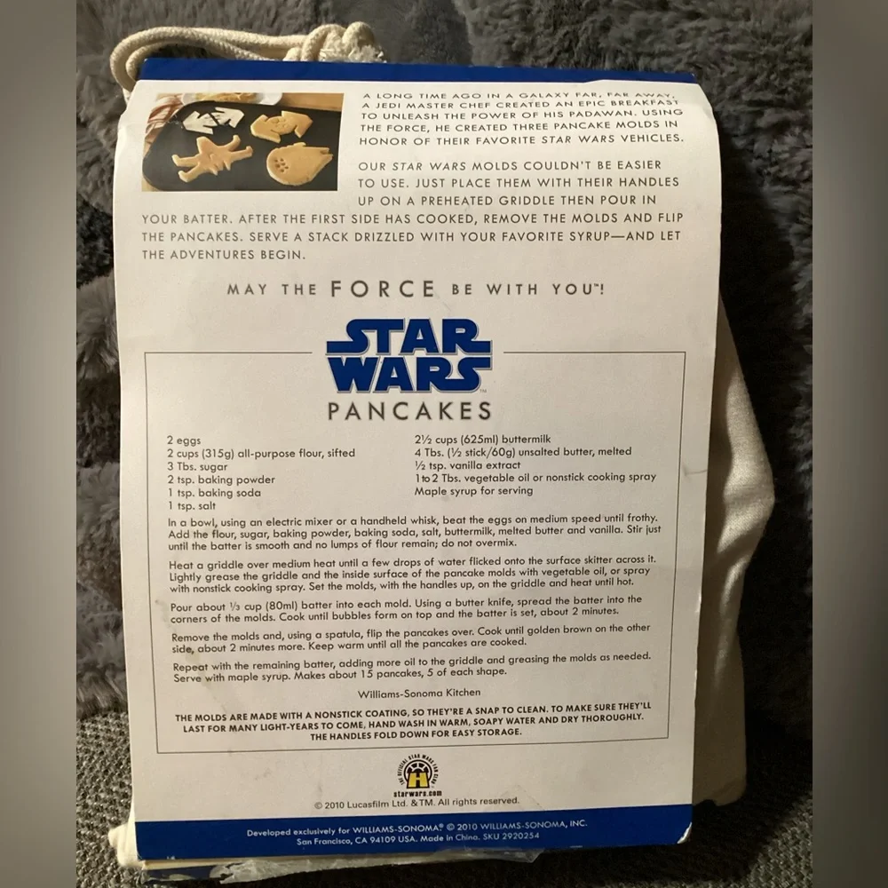 Williams-Sonoma Star Wars Metal Pancake Molds